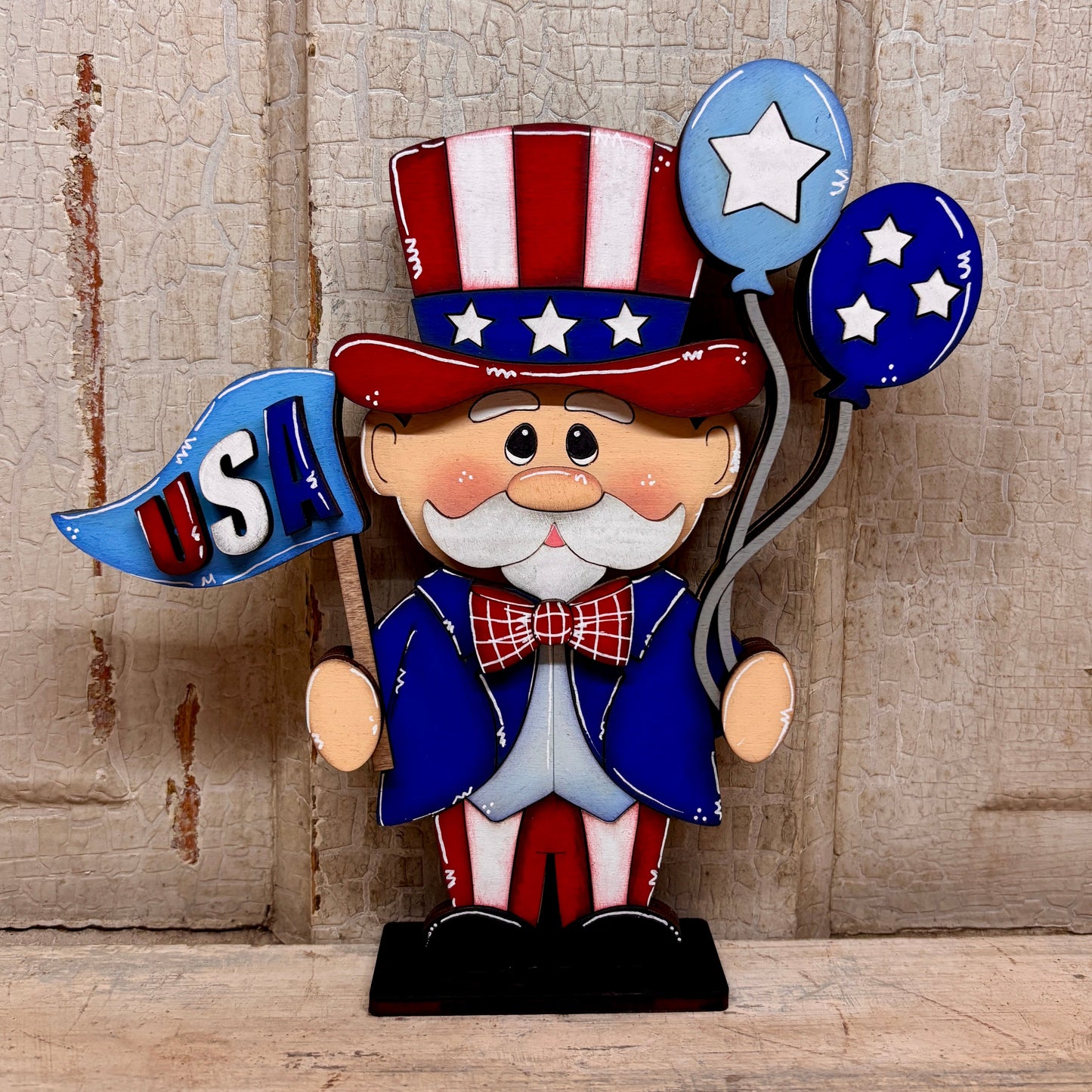 Uncle Sam with Balloons Shelf Sitter